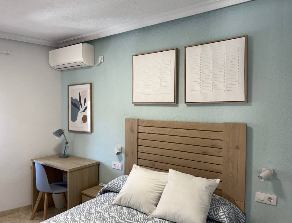 Dormitorio 2 en Casa Rural Vieja (Malpartida de Plasencia)